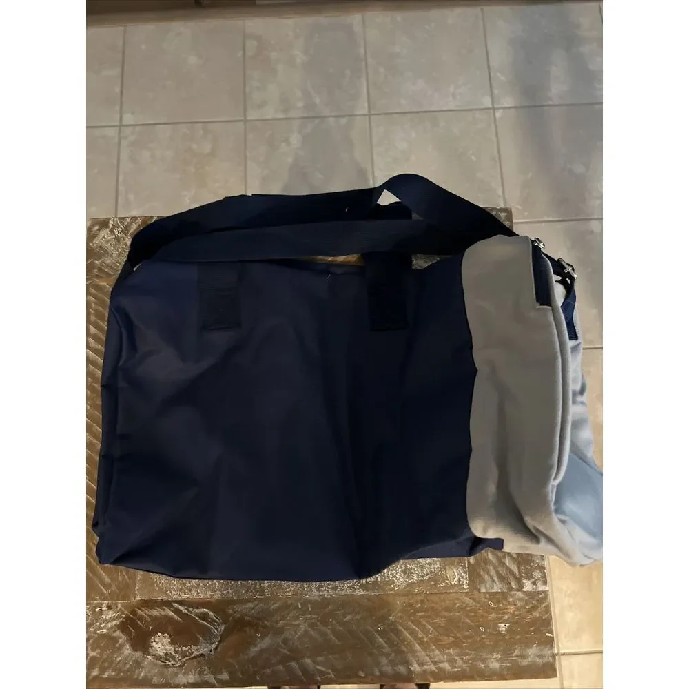 NEW TOMMY BAHAMA DUFFLE BAG Dark Blue w/ Grey‎ Trim & White Marlin Icon Day Pack